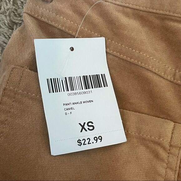 ❗️NEW❗️Forever 21 Brown Suede Ankle Jean Size XS - Picture 9 of 12